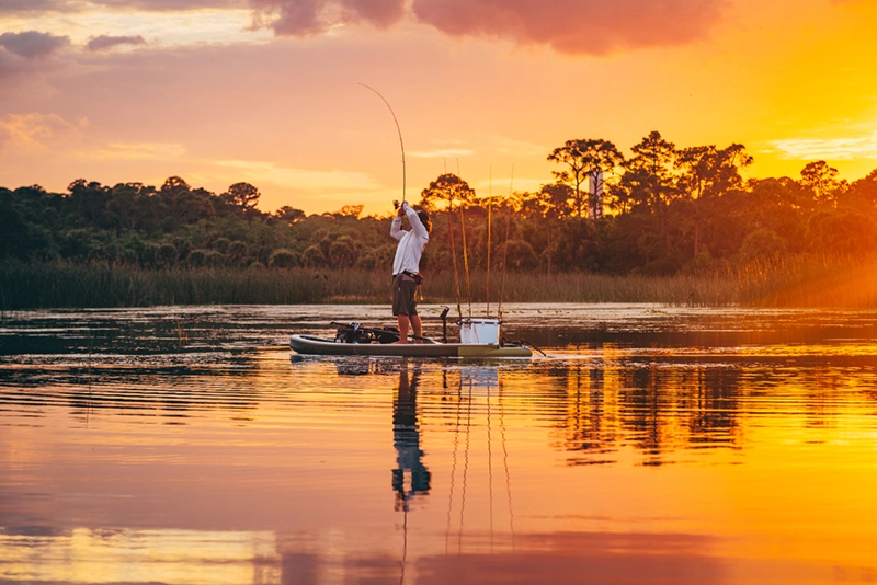 paddle board fishing